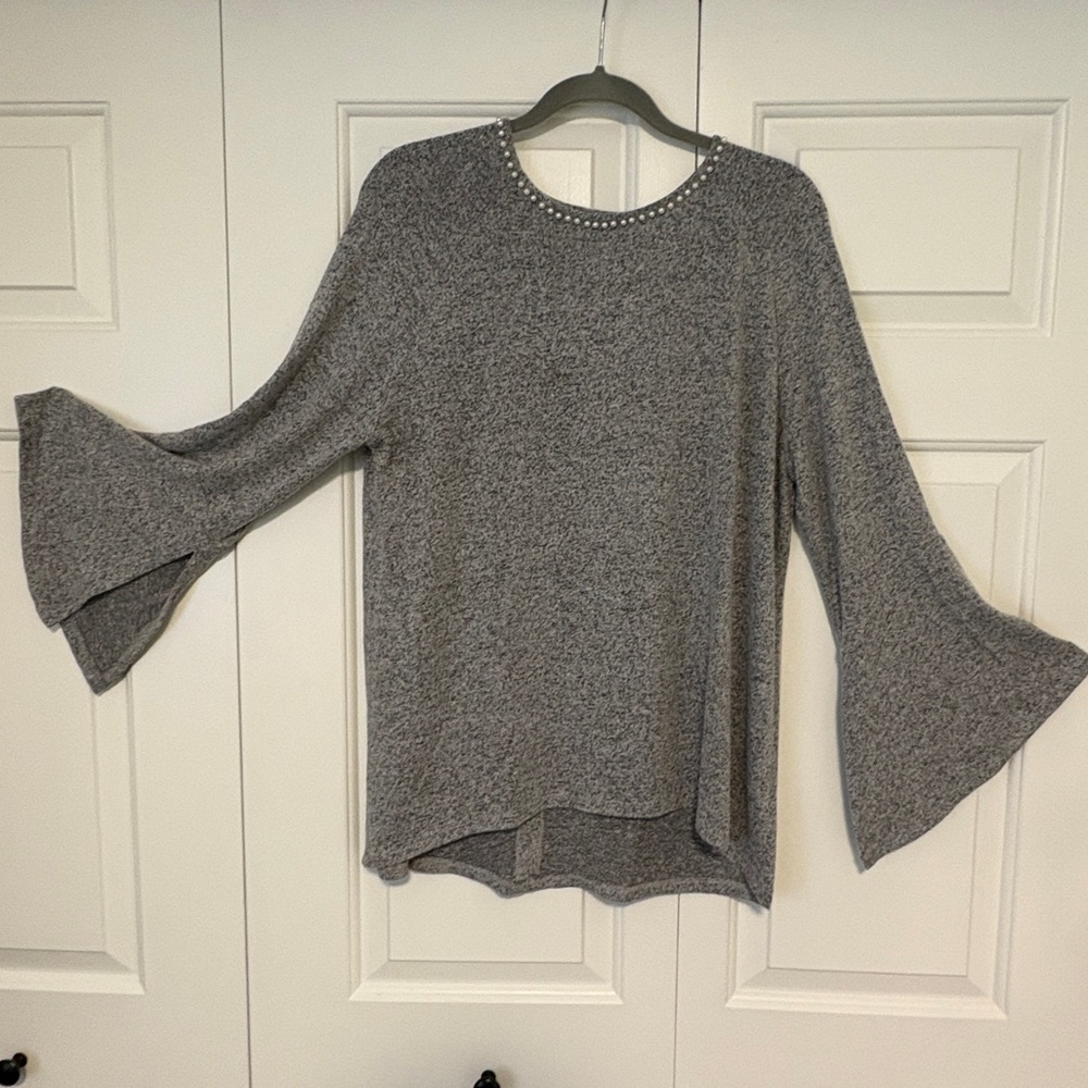 Gray Bell Sleeve Women's Top